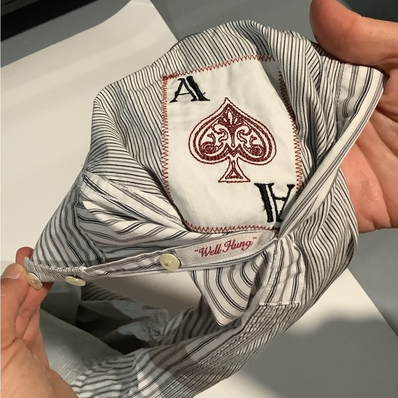 Marc Ecko Grey & White Striped Long Sleeve Button Down Men’s Shirt Size Medium - Picture 6 of 11